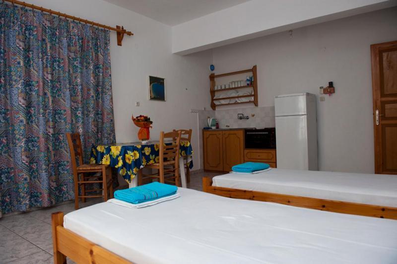 Syraina Apartments Скиатос Екстериор снимка