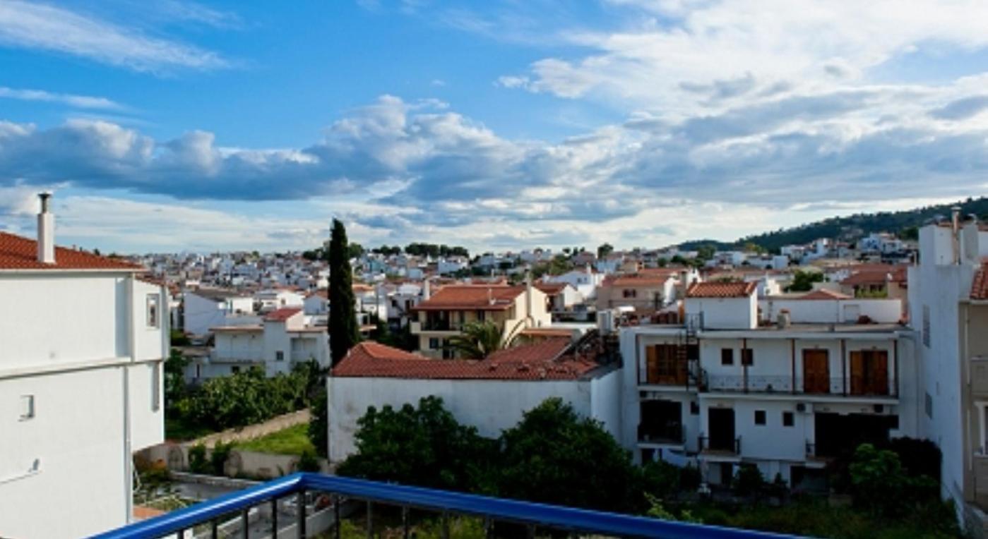 Syraina Apartments Скиатос Екстериор снимка