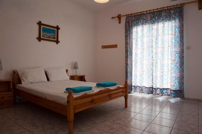Syraina Apartments Скиатос Екстериор снимка