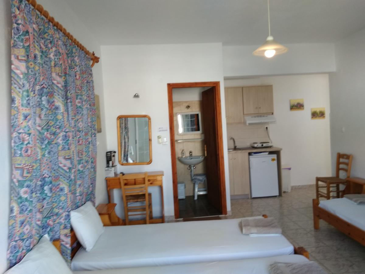 Syraina Apartments Скиатос Екстериор снимка