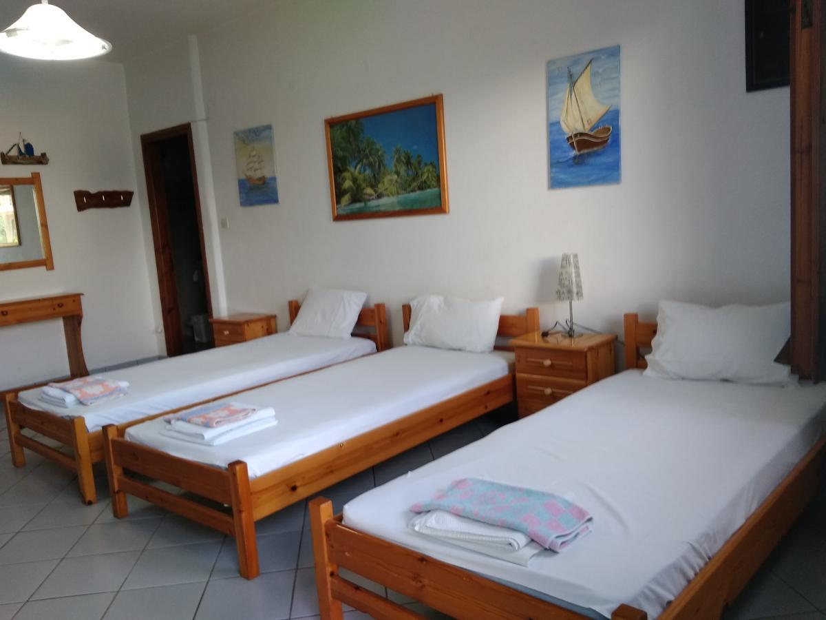 Syraina Apartments Скиатос Екстериор снимка